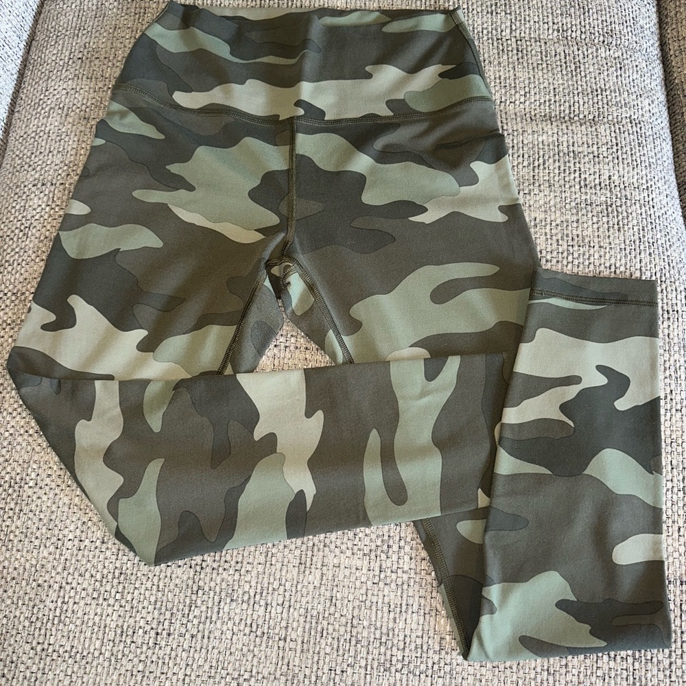 PINK Victoria's Secret Camouflage Leggings Green and Brown